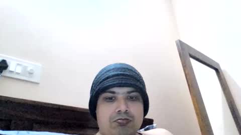 Snapshot of cool_breeze09 chatting on 02-10-26, 11:03 Cool Breeze09 online show from 02-10-26, 11:03