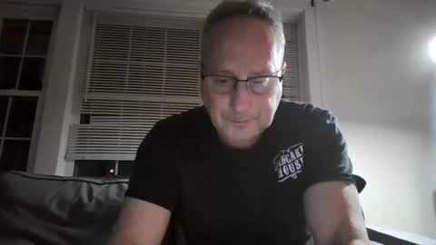 Snapshot of copacetic999 chatting on 01-11-26, 11:43 copacetic999 online show from 01-11-26, 11:43