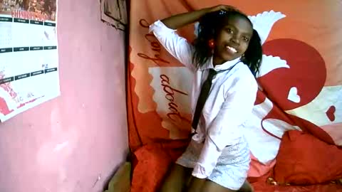 Snapshot of coquine_lara chatting on 05-02-26, 12:54 coquine_lara online show from 05-02-26, 12:54