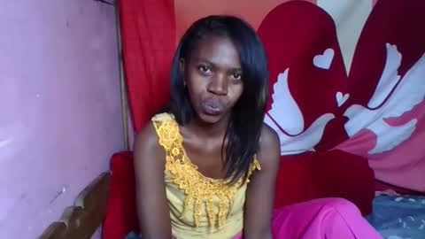 Snapshot of coquine_lara chatting on 05-13-26, 02:09 coquine_lara online show from 05-13-26, 02:09