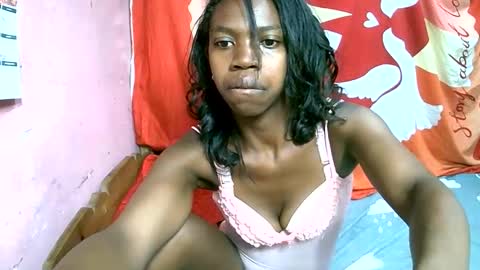 Snapshot of coquine_lara chatting on 05-18-26, 11:10 coquine_lara online show from 05-18-26, 11:10