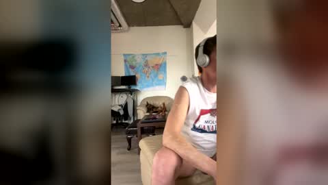 Snapshot of cor_cor_ chatting on 03-28-26, 03:44 cor_cor_ online show from 03-28-26, 03:44