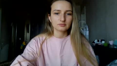 Snapshot of cora_fora chatting on 12-02-25, 10:42 cora_fora online show from 12-02-25, 10:42