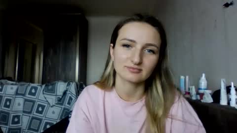 Snapshot of cora_fora chatting on 01-13-26, 11:26 cora_fora online show from 01-13-26, 11:26