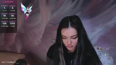 coralie20 online show from 11-10-25, 07:40