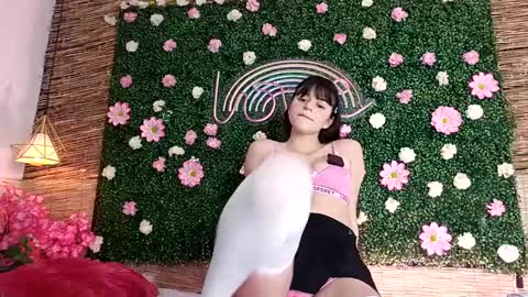 Snapshot of coralinexxx07 chatting on 09-13-25, 12:21 Coraline uwu     Bienvenidos al dulce mundo de Coraline    Hola amores soy Coraline  Una chica  tierna juguetona online show from 09-13-25, 12:21