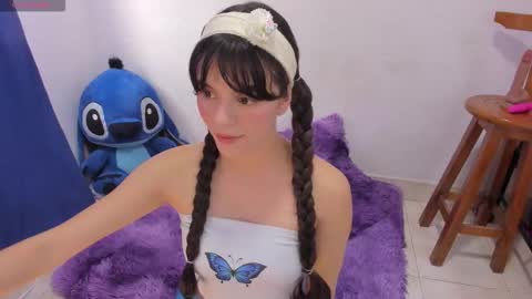 Snapshot of coralinexxx07 chatting on 09-18-25, 09:06 Coraline uwu     Bienvenidos al dulce mundo de Coraline    Hola amores soy Coraline  Una chica  tierna juguetona online show from 09-18-25, 09:06