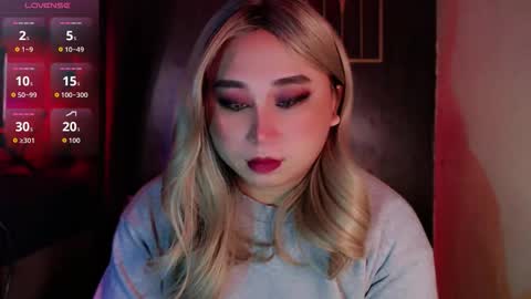 Snapshot of corefinder_xx chatting on 10-29-25, 04:37 corefinder_xx online show from 10-29-25, 04:37