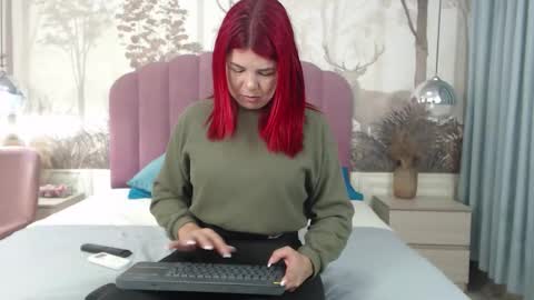 corineray online show from 10-13-25, 03:01