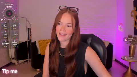 Snapshot of corinnerusso chatting on 01-07-26, 04:59 Corinne Russo online show from 01-07-26, 04:59