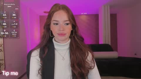 Snapshot of corinnerusso chatting on 02-16-26, 12:34 Corinne Russo online show from 02-16-26, 12:34