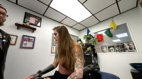 corpsechick online show from 12-17-24, 09:05