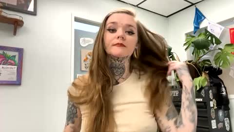 corpsechick online show from 12-21-24, 11:02