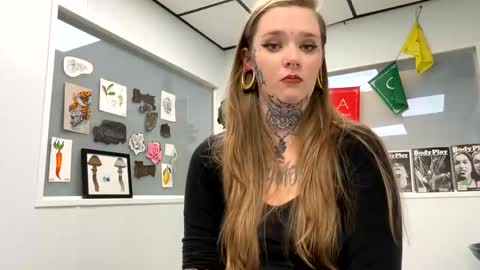 corpsechick online show from 12-23-24, 11:17