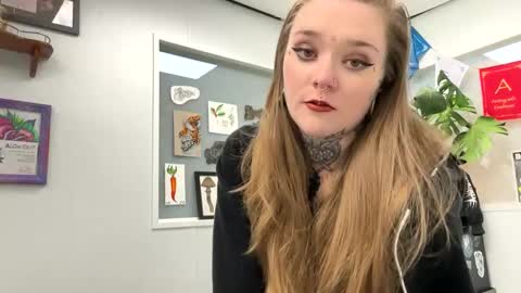 corpsechick online show from 12-30-24, 12:11