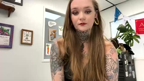 corpsechick online show from 01-04-25, 06:19