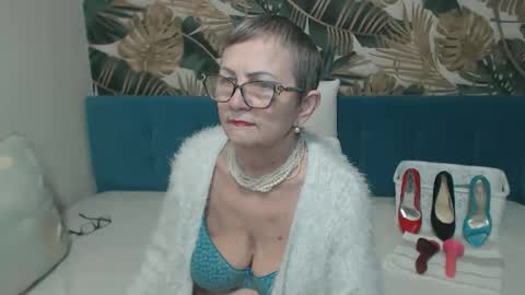 Snapshot of corssika chatting on 02-13-26, 06:15 corssika online show from 02-13-26, 06:15