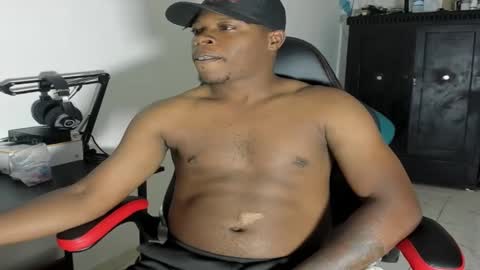 Corvis Xnc0012 online show from 02-19-25, 03:16