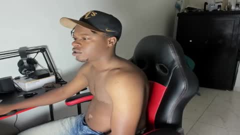 Corvis Xnc0012 online show from 02-21-25, 11:11