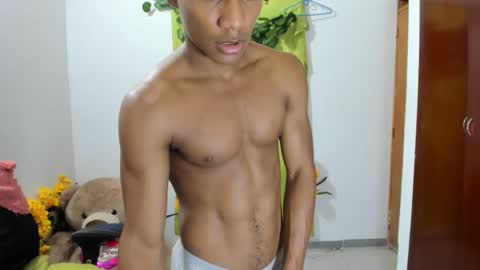 Ethan  online show from 02-20-25, 02:51