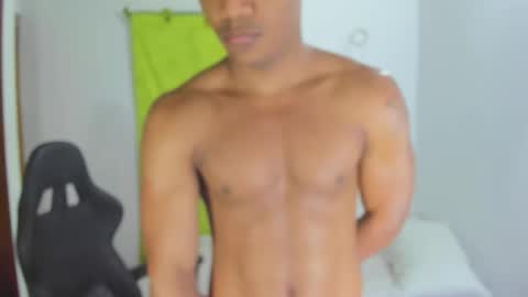 Ethan  online show from 04-25-26, 03:09