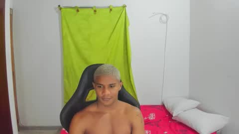 Ethan  online show from 05-11-26, 04:26