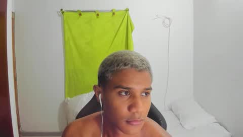 Ethan  online show from 06-02-26, 05:26