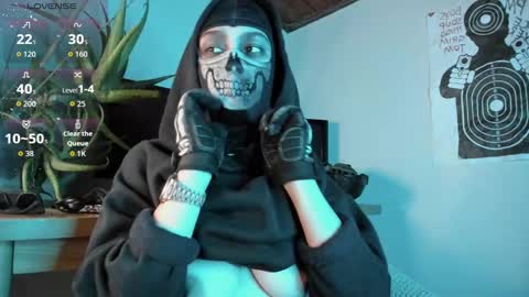 Snapshot of cos_operator chatting on 09-24-25, 05:27 cos_operator online show from 09-24-25, 05:27