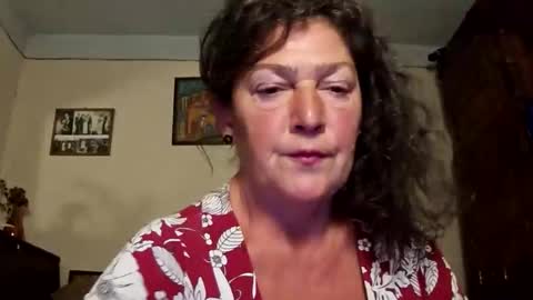 Snapshot of cougarcofee chatting on 11-15-25, 06:48 cougarcofee online show from 11-15-25, 06:48