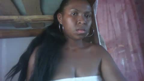 couleur_vanille online show from 12-12-24, 07:52