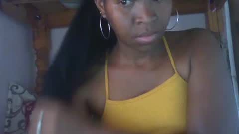 couleur_vanille online show from 12-24-24, 06:33