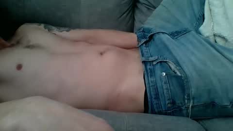 Kylenaughtybi89 online show from 02-04-26, 03:29