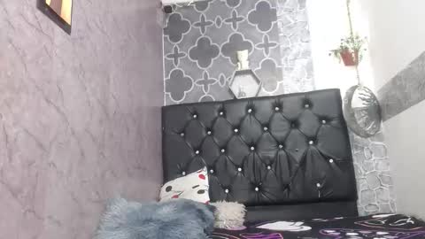 couple_dav_and_lio online show from 04-27-26, 07:28