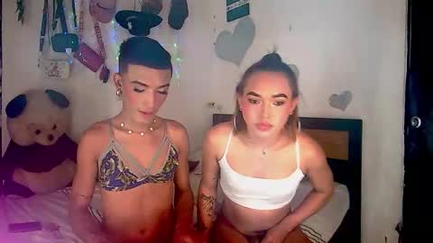 ALEXA  KIM online show from 11-20-25, 06:07