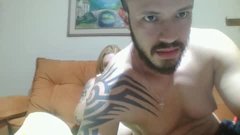 Snapshot of couplehot1515 chatting on 01-20-25, 12:15 couplehot1515 online show from 01-20-25, 12:15