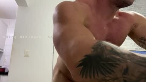 Snapshot of couplemuscle40 chatting on 07-14-26, 02:05 couplemuscle40 online show from 07-14-26, 02:05