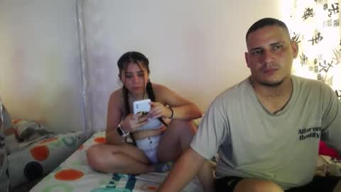 Snapshot of couplexxx5 chatting on 01-03-25, 06:46 luis and models online show from 01-03-25, 06:46