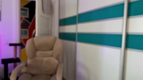 Snapshot of courteous_raspberrrry chatting on 09-30-25, 11:26 Rose Roys my online show from 09-30-25, 11:26