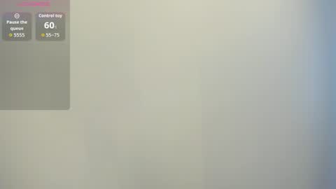 Snapshot of courtneyyk chatting on 06-12-26, 12:04 Courtney online show from 06-12-26, 12:04