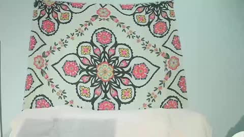 Snapshot of courtscutekitty chatting on 02-02-25, 09:51 courtscutekitty online show from 02-02-25, 09:51