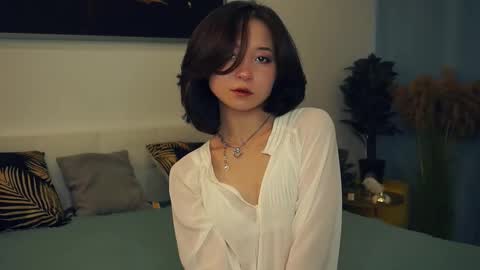 Yui online show from 02-25-25, 07:31