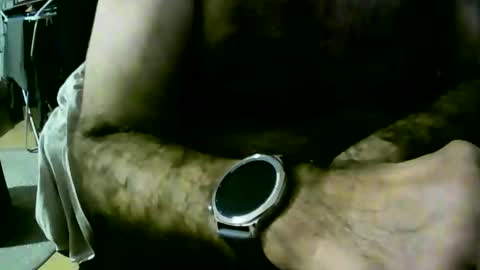 Snapshot of coyote017 chatting on 11-23-25, 03:34 coyote017 online show from 11-23-25, 03:34