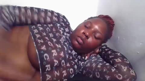 Erykah online show from 12-08-24, 10:25