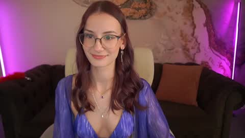 Snapshot of cozymell chatting on 01-27-25, 08:49 cozymell online show from 01-27-25, 08:49