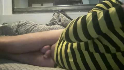Snapshot of crapaud75018 chatting on 12-10-24, 02:17 crapaud75018 online show from 12-10-24, 02:17
