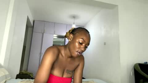 Taliee online show from 07-23-26, 03:43