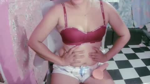 crazy_4u69 online show from 06-11-26, 10:24