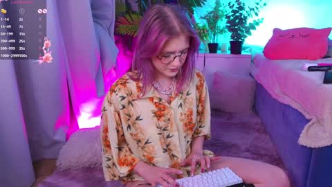 Sonya online show from 12-15-24, 12:07