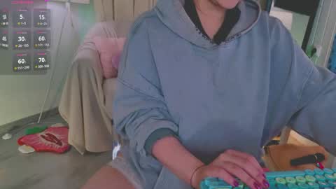 Sonya online show from 04-15-26, 10:21