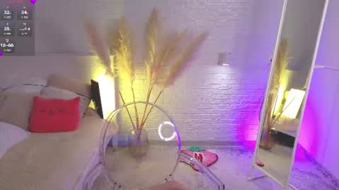 Snapshot of crazy__wine chatting on 07-15-26, 10:15 Sonya online show from 07-15-26, 10:15